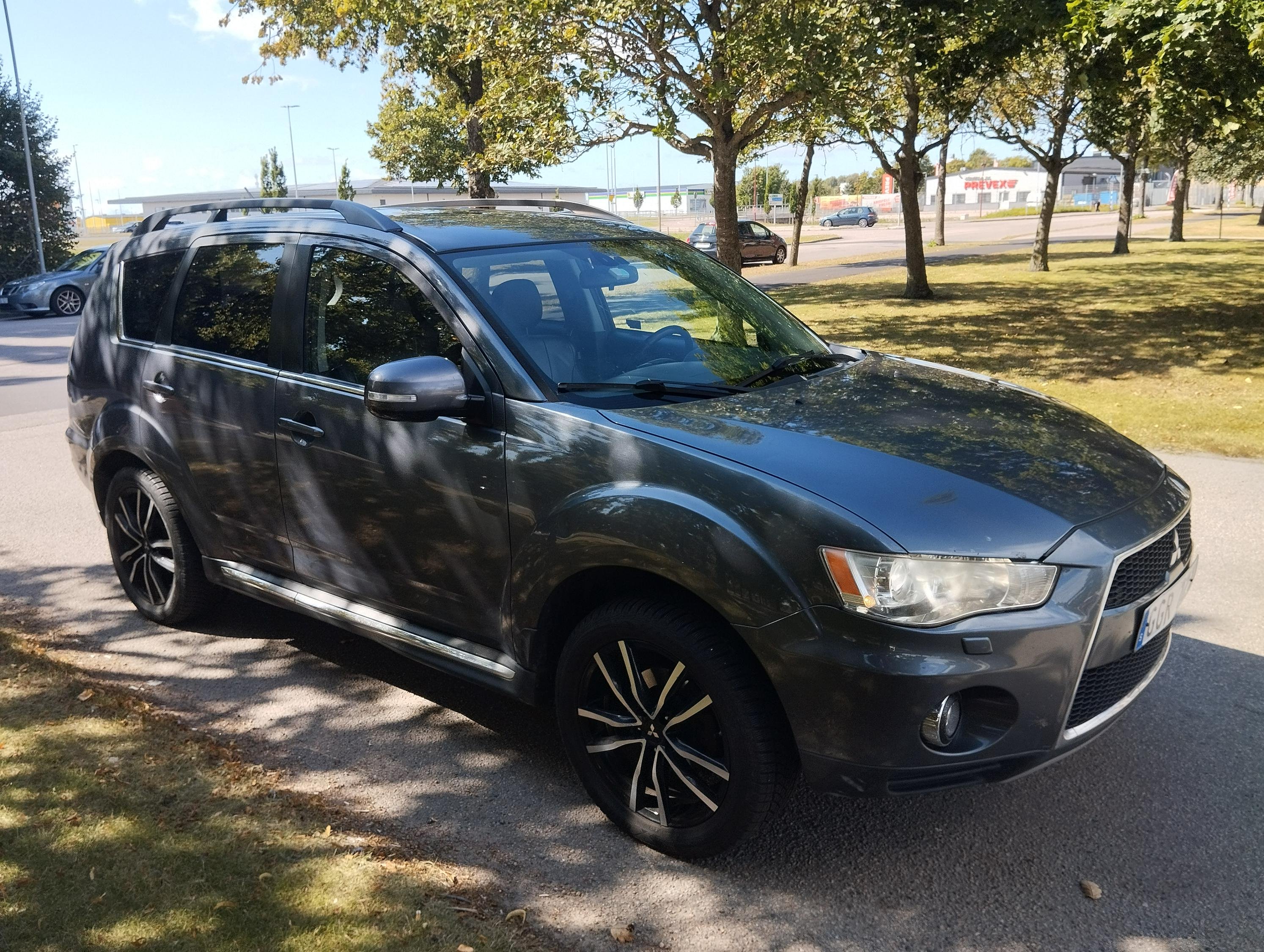Mitsubishi Outlander 2.2 Di-D 4WD  Sportronic, 156hp, 2011