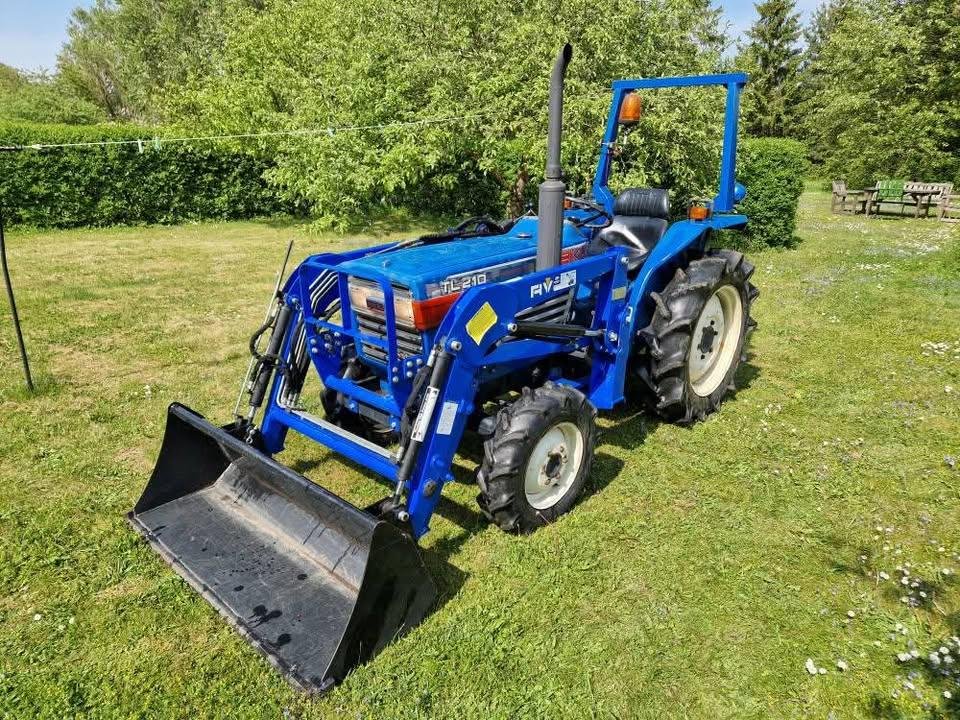 Iseki TL2100 4x4 kompakt traktor