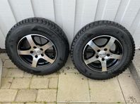Nya dubbade vinterdäck på fälg