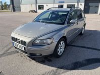 Volvo V50 T5