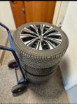 NOKIAN HAKKAPELIITTA R5 235/45 R18 + 18" 5‑V SPOKE BLACK