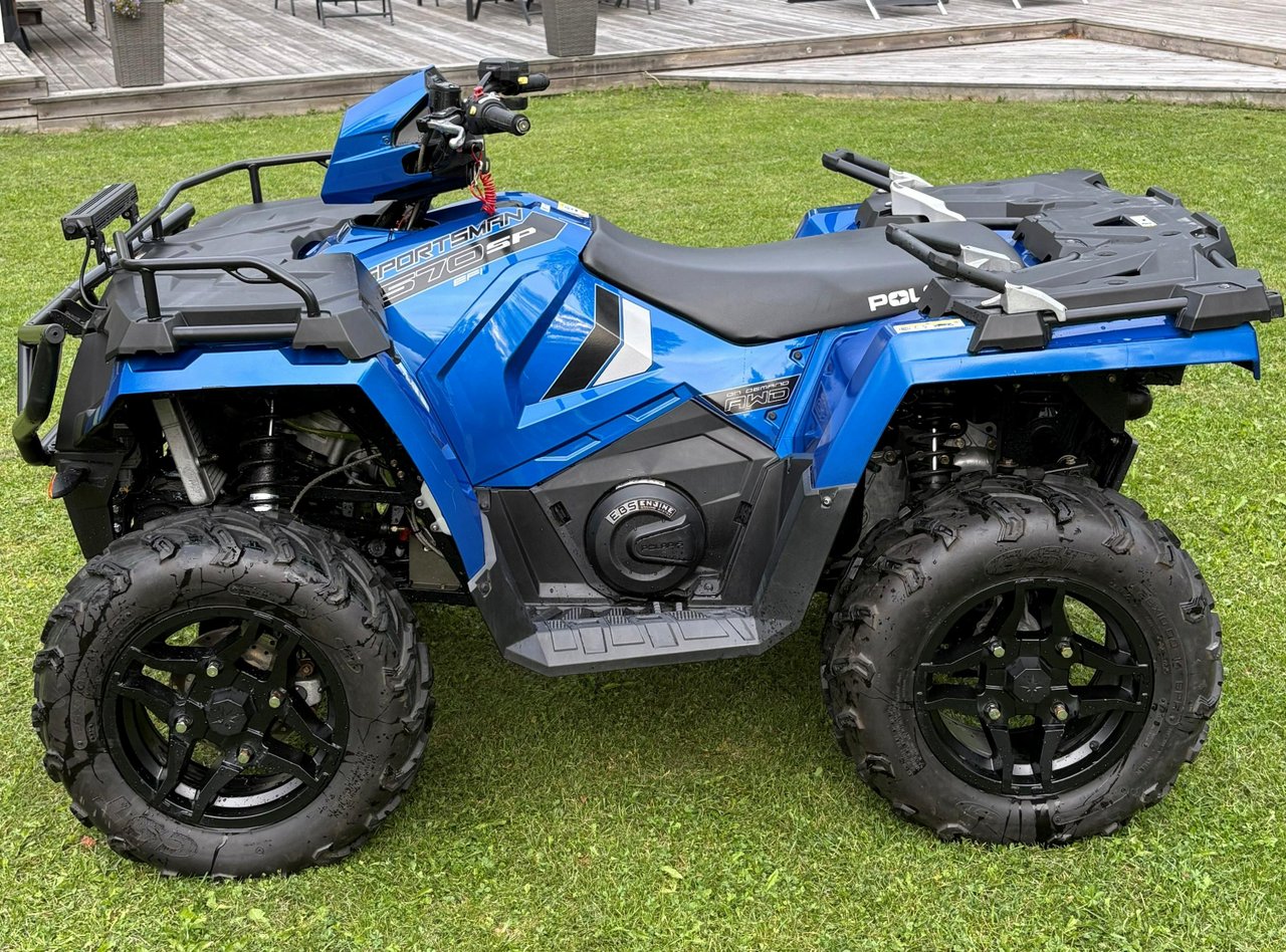 Polaris Sportsman SP Black Ed...