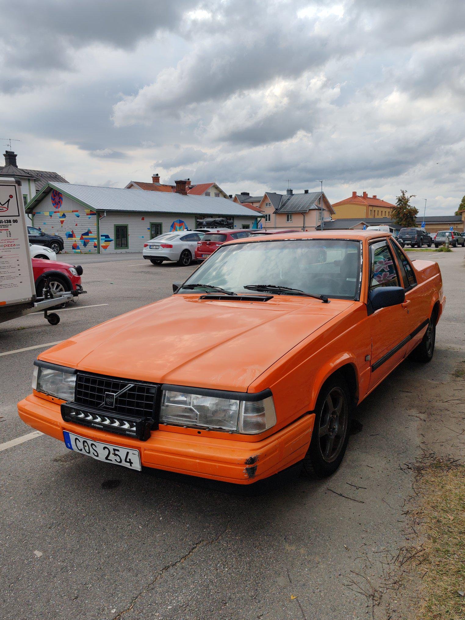 Volvo 940 2.3 Manual, 4-speed + OD, 131hp, 1991