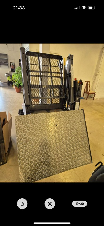 Rullstolslyft / Ramp till bil...