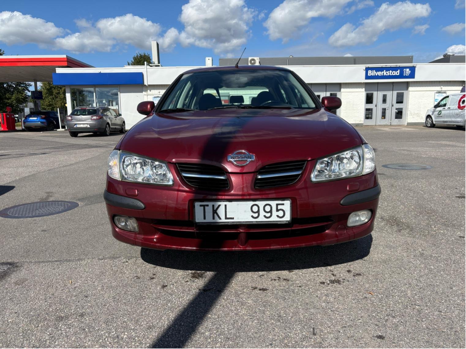 Nissan Almera 5-dørs 1.8 Manuell, 5-trinn, 114hk, 2002