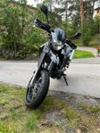 Yamaha xt660x