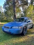 Volvo V70 2.4