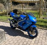 Kawasaki zx9r