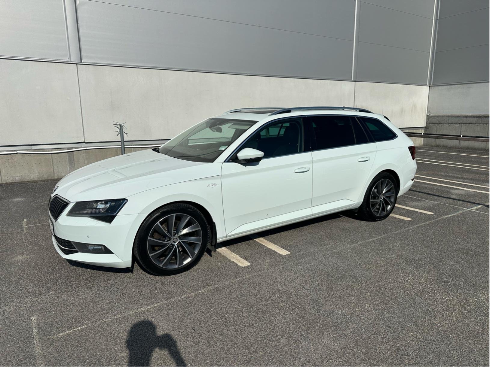 Škoda Superb Stasjonsvogn 2.0 TDI 4x4 SCR DSG sekvensiell, 6-trinn, 190hk, 2017