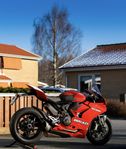 Ducati Panigale V2 låga mil