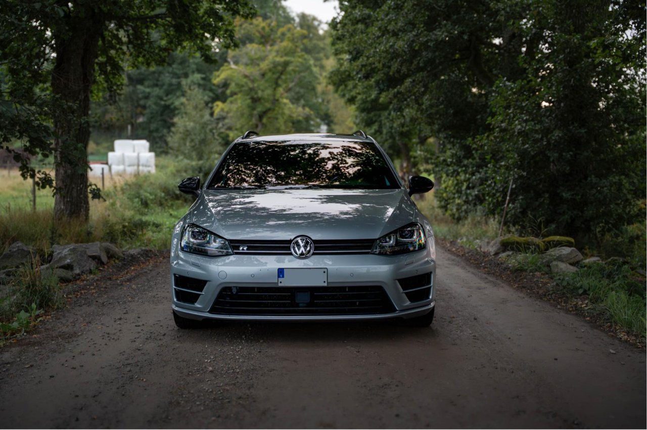 Volkswagen Golf Variant R 2.0 TSI BMT 4Motion DSG sekvensiell, 6-trinn, 300ps, 2016