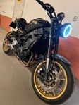 Välvårdad och otroligt rolig XSR900 söker ny förare.