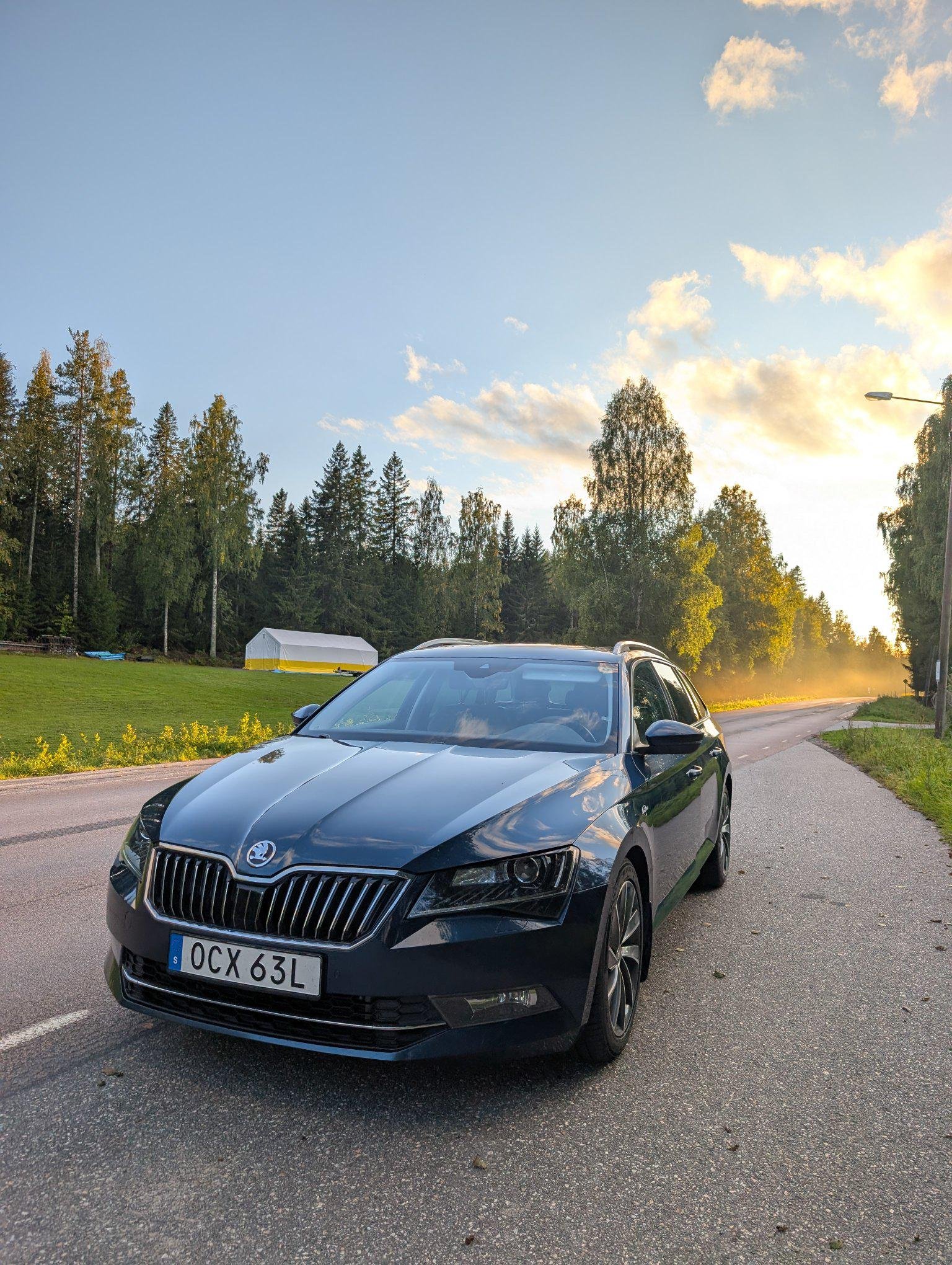 Škoda Superb Kombi 2.0 TDI 4x4 SCR DSG Sekventiell, 190hk, 2019