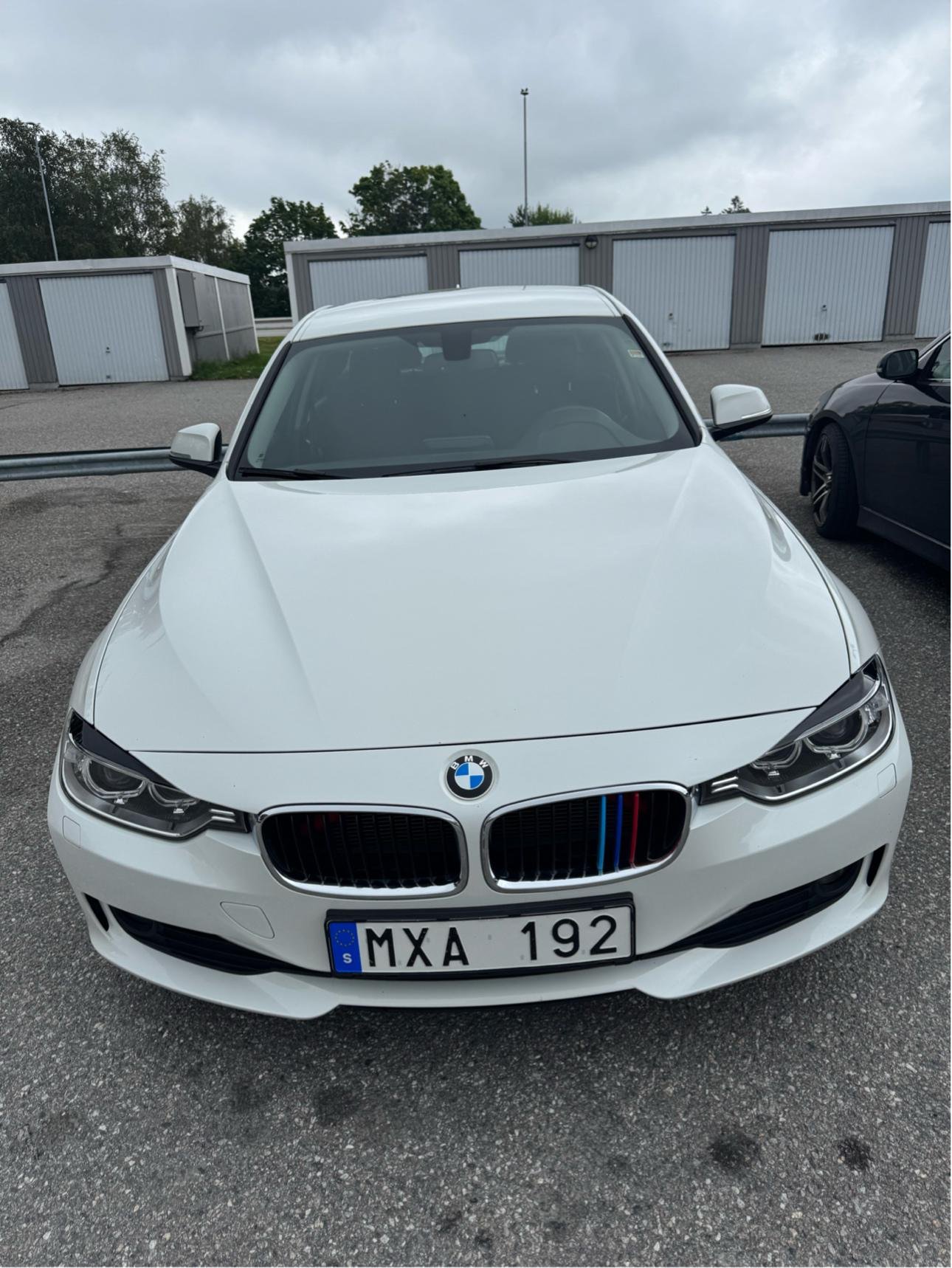 BMW 318d Sedan Manuell, 6-trinn, 143hk, 2013