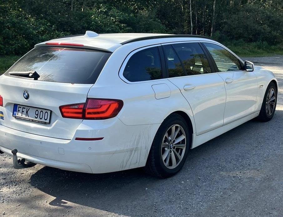 BMW 520d Touring Steptronic, 8-trinn, 184ps, 2011