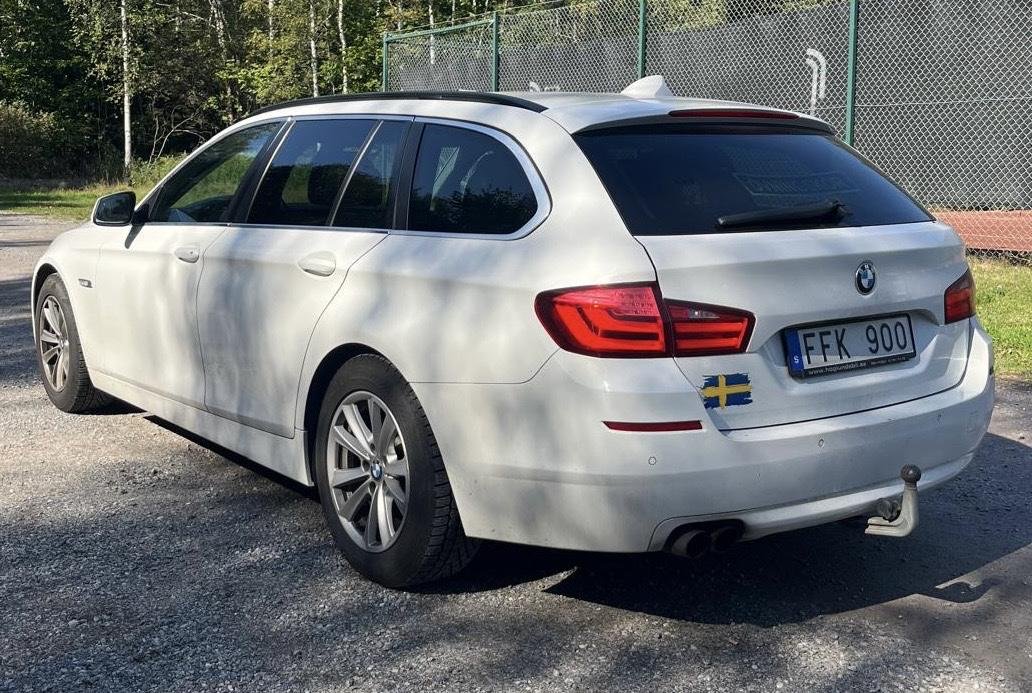 BMW 520d Touring Steptronic, 8-trinn, 184ps, 2011