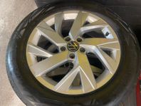 VW Tiguan 2021 235/55/R18 Däck&Fälgar 