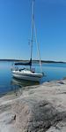 Aphrodite 25 "snabbseglare med familjekomfort"