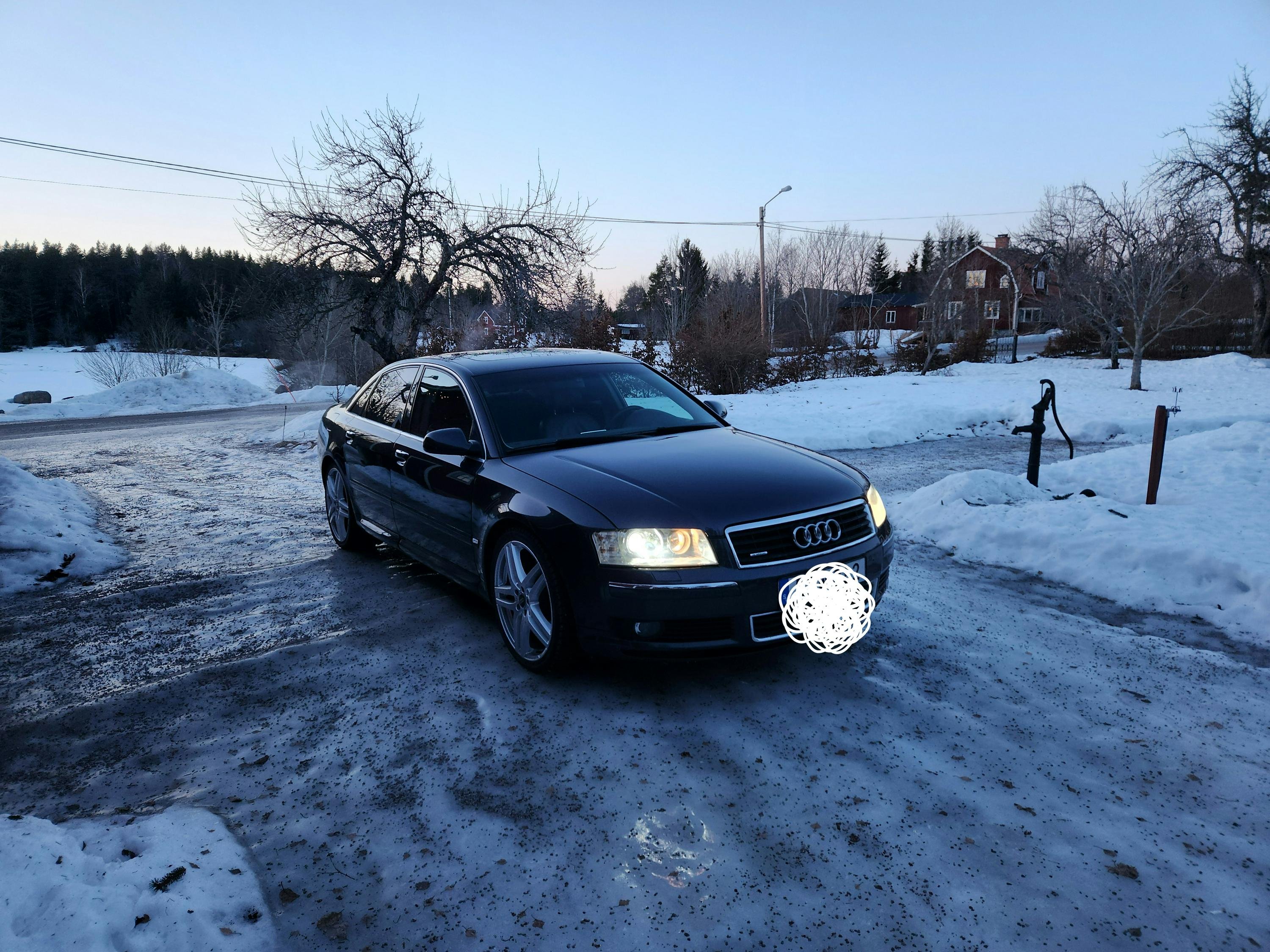 Audi A8 4.2 FSI V8 quattro TipTronic, 6-trinn, 335hk, 2003