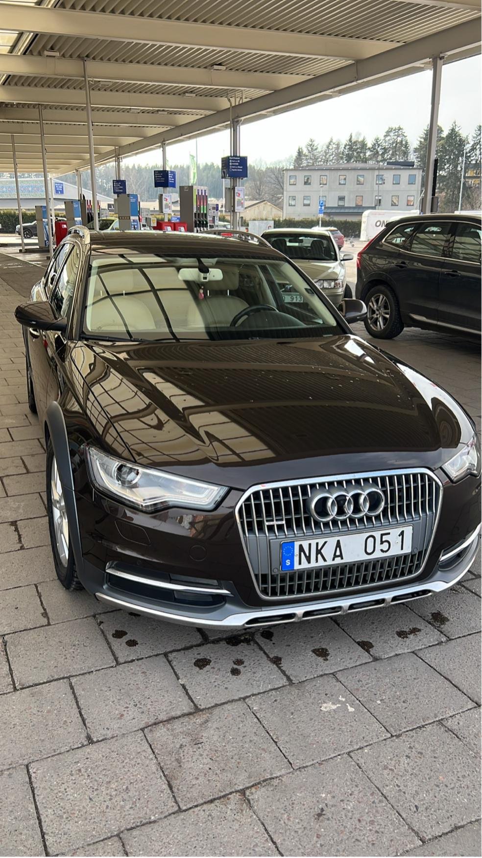 Audi A6 allroad quattro 3.0 TDI V6 DPF quattro S Tronic, 204hp, 2014
