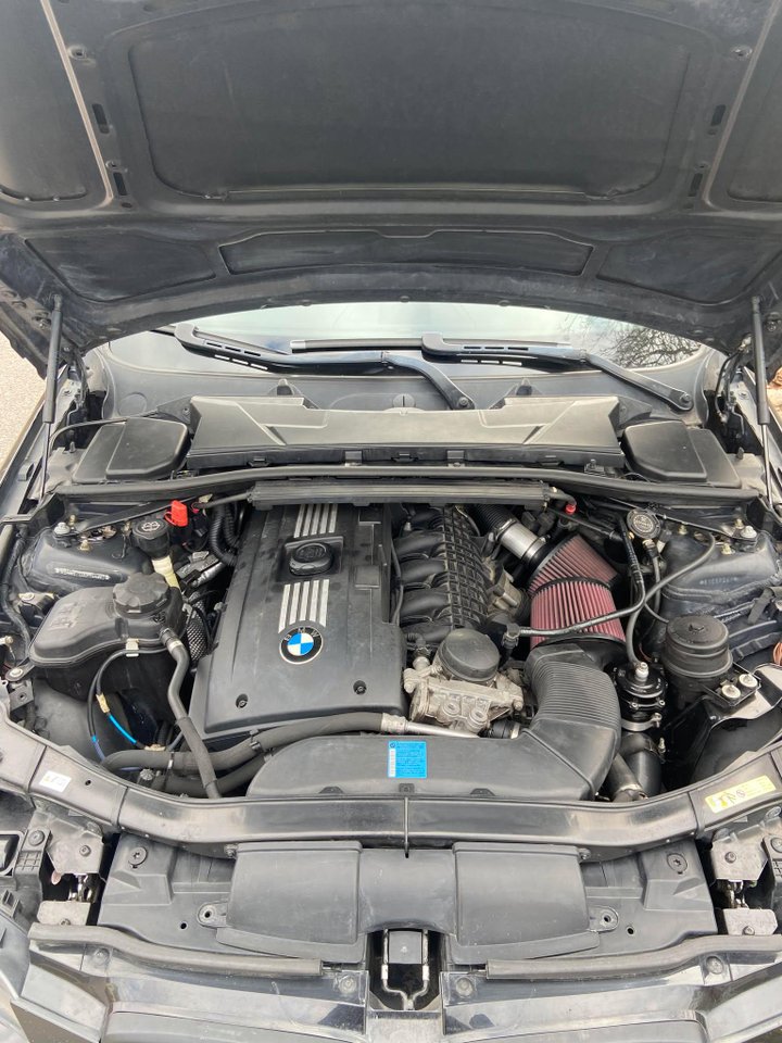 BMW 335i Coupé Manuell, 6-trinn, 306ps, 2007