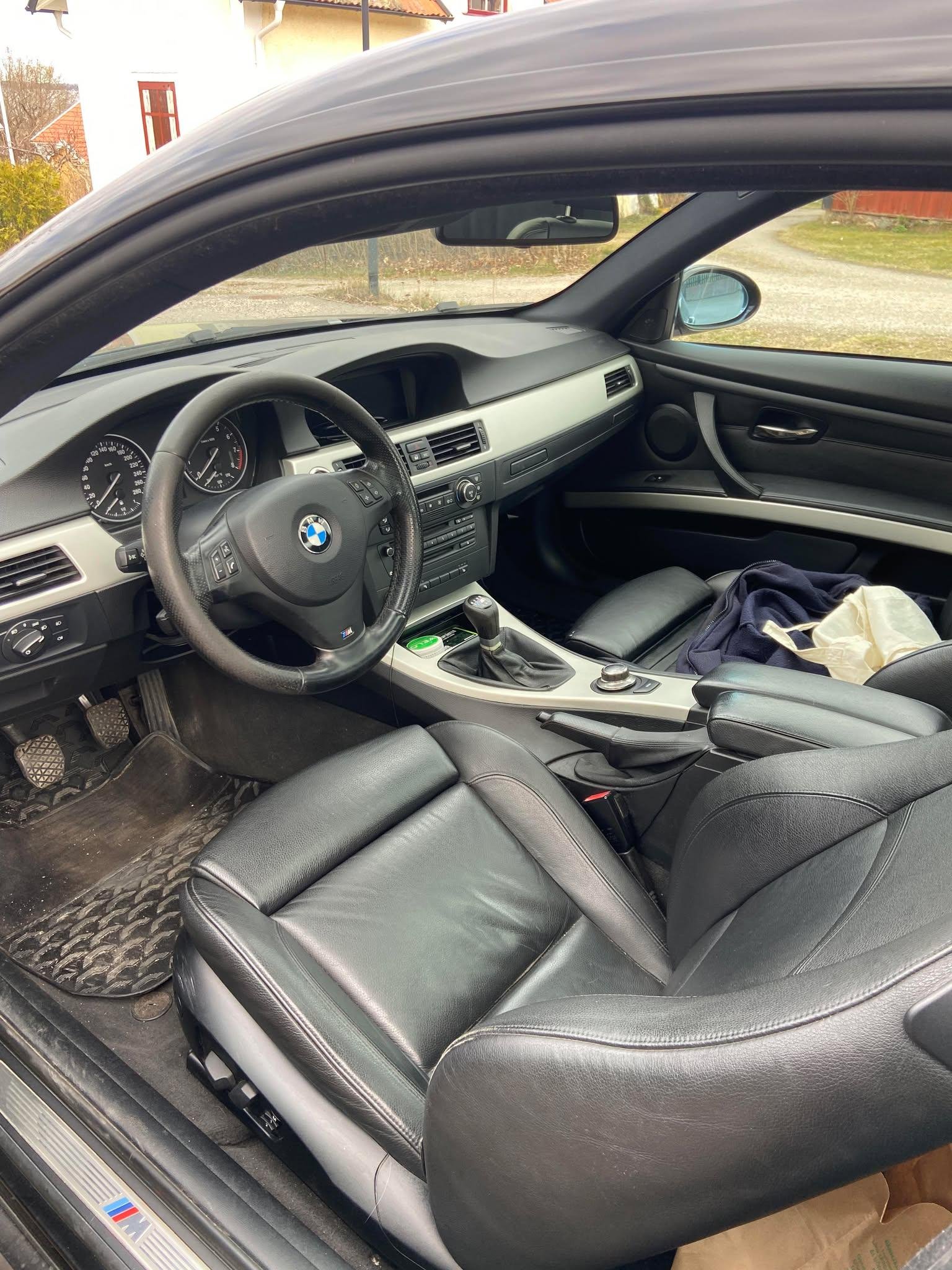 BMW 335i Coupé Manuell, 6-trinn, 306ps, 2007