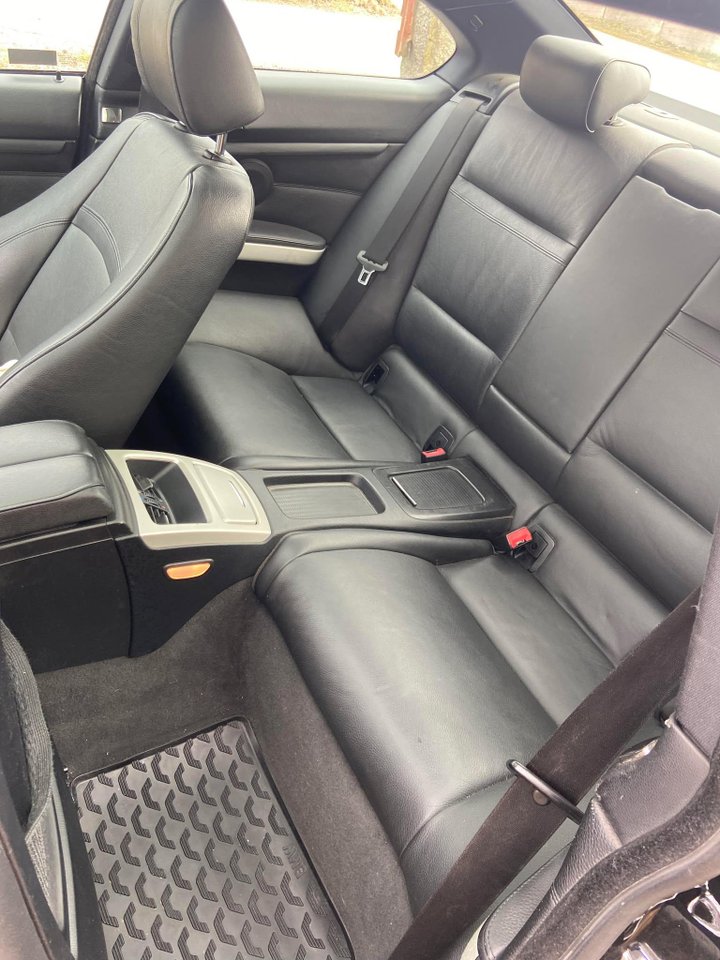 BMW 335i Coupé Manuell, 6-trinn, 306ps, 2007