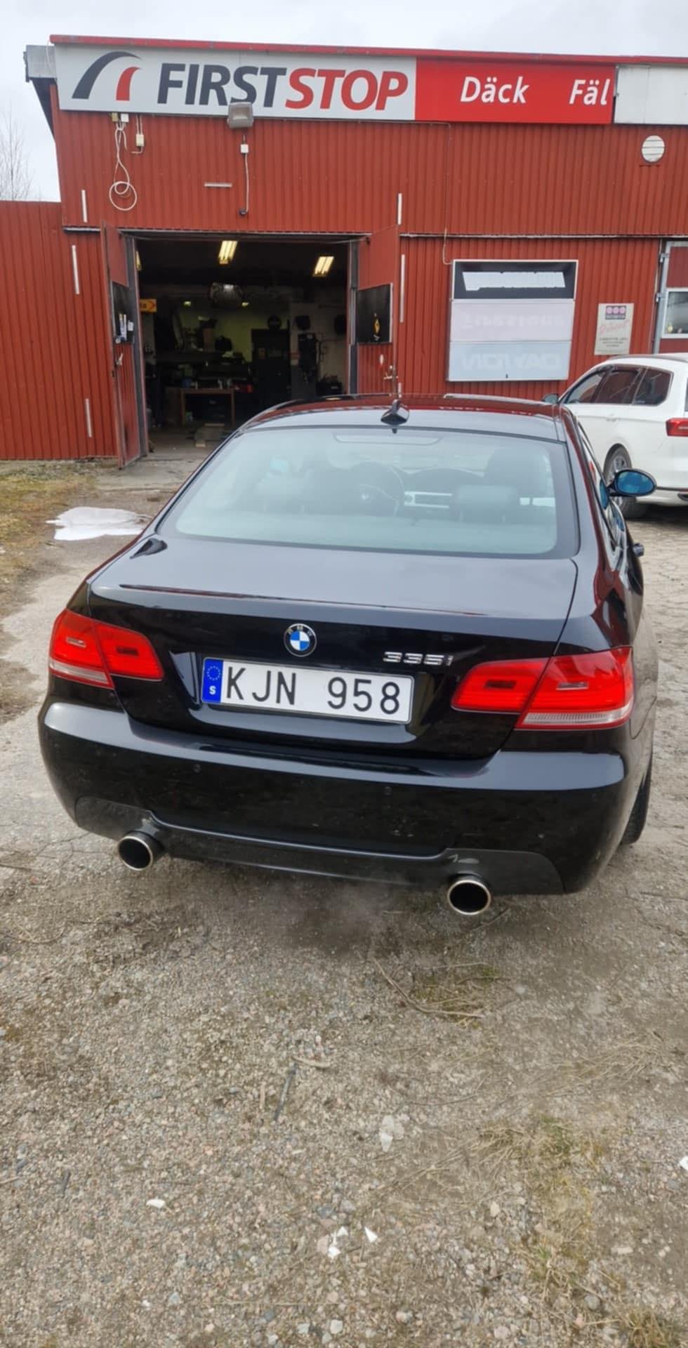 BMW 335i Coupé Manuell, 6-trinn, 306ps, 2007