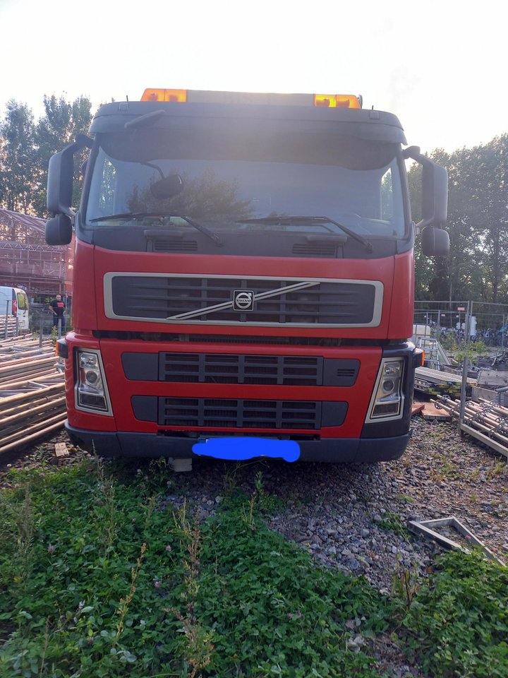 Volvo FM 340 4X2 - Kranbil