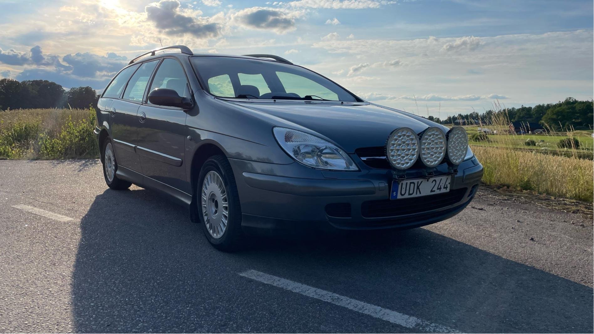 Citroën C5 Wagon 3.0 V6 Manual, 207hp, 2003