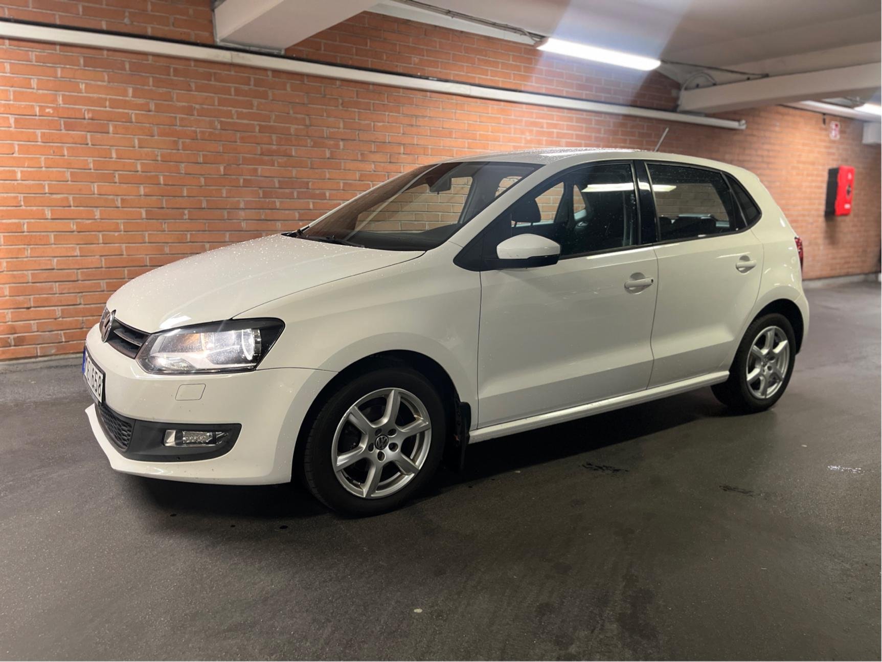 Volkswagen Polo 5-door 1.4 MPI Manual, 86hp, 2011