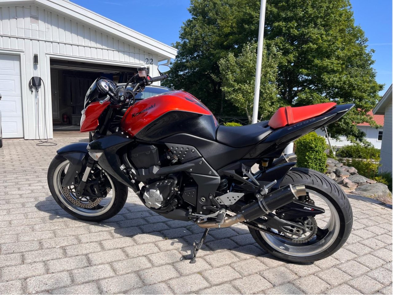 Kawasaki Z1000