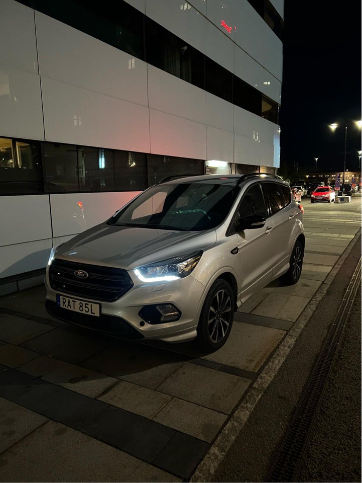 Ford Kuga 1.5 EcoBoost Flexif...