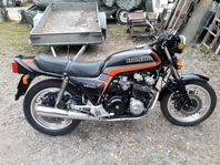 Honda CB900F Boldor