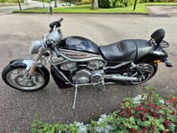 Harley-Davidson V-Rod VRSCR Street Rod
