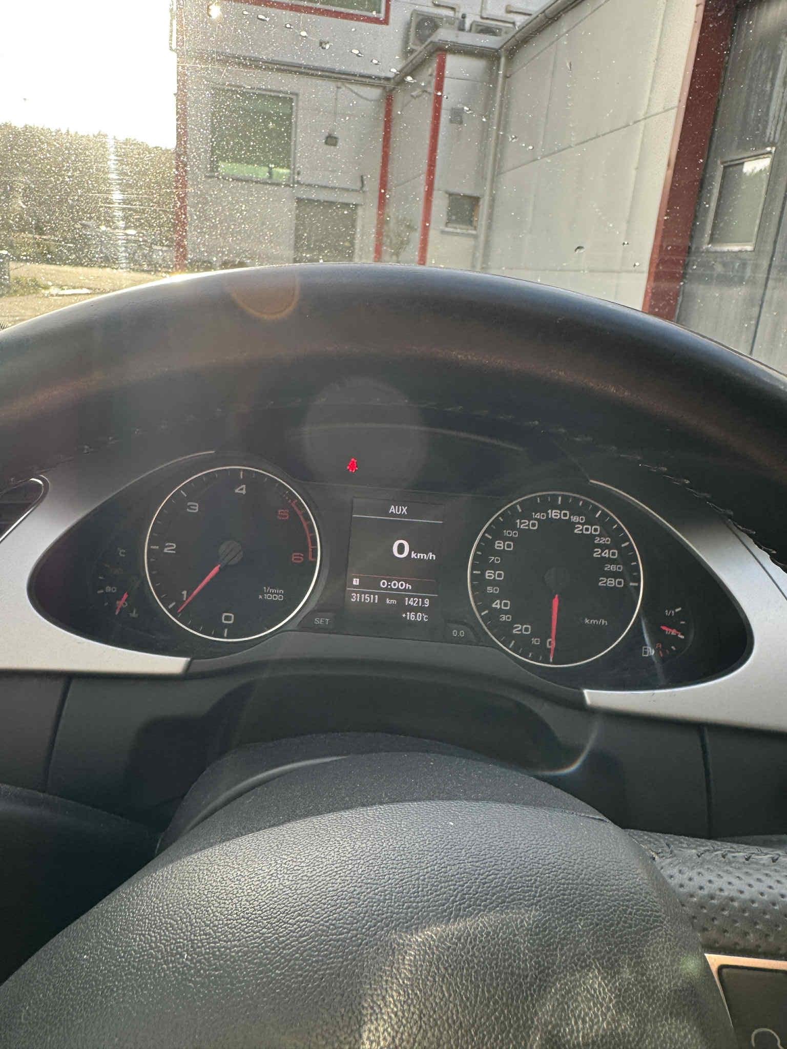 Audi A4 Avant 2.0 TDI DPF Manuell, 136hk, 2012