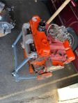 Mopar 340 motor, A230 växellåda (challenger)