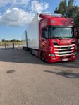 Scania R520 med Ekeri släp 