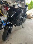 Yamaha MT-09 (unikt utrustad)