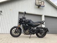 Husqvarna, Svartpilen 401