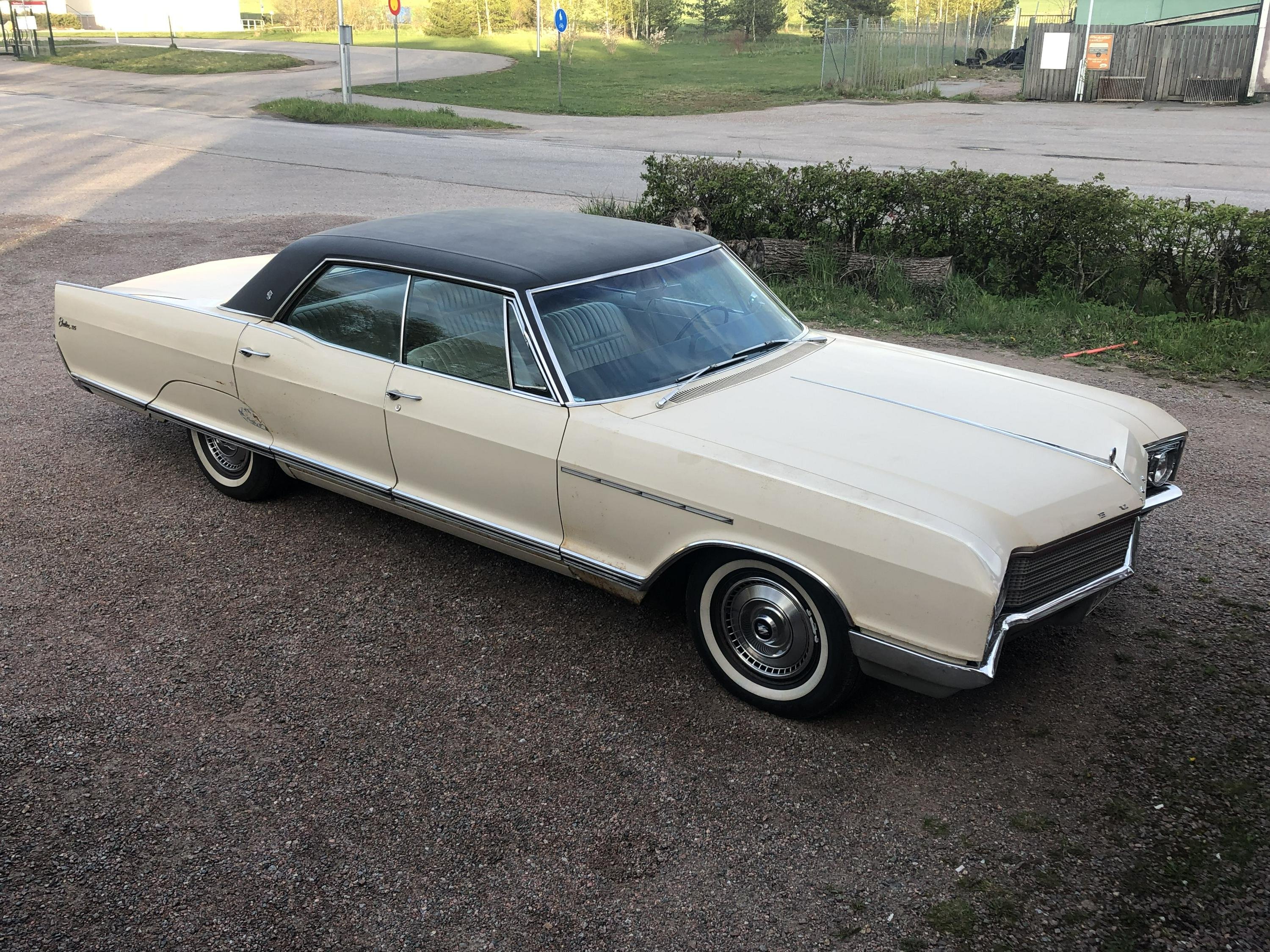 Buick Electra 225 Custom 4-door Hardtop 6.6 V8 Automatic, 330hp, 1966