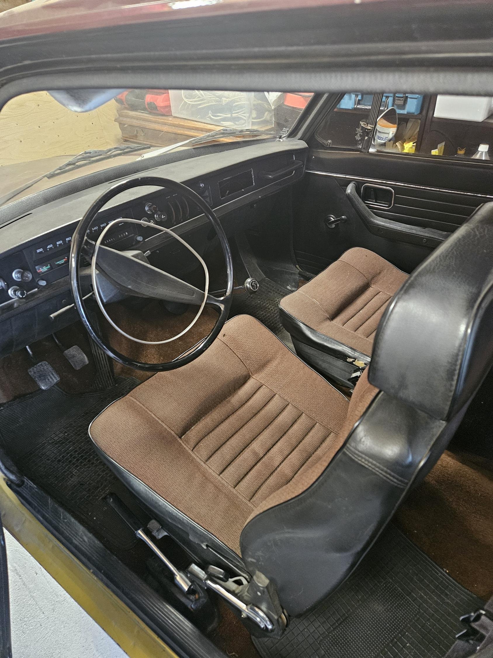 Volvo 142 2.0 Manual, 82hp, 1971