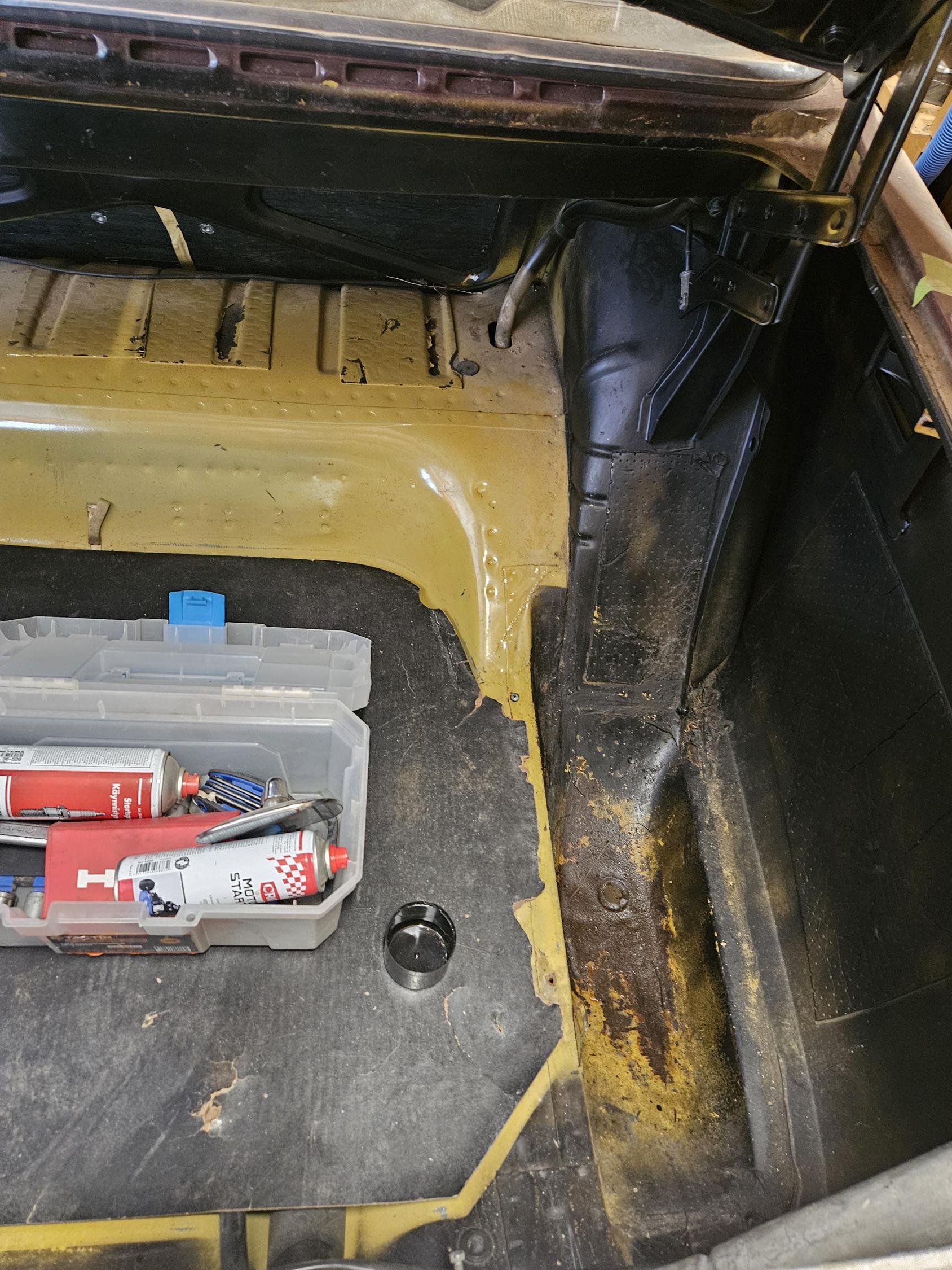 Volvo 142 2.0 Manual, 82hp, 1971