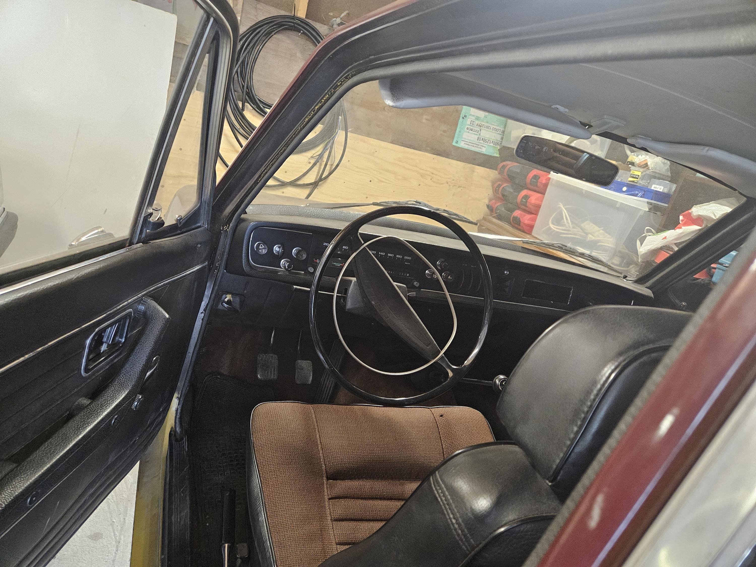 Volvo 142 2.0 Manual, 82hp, 1971