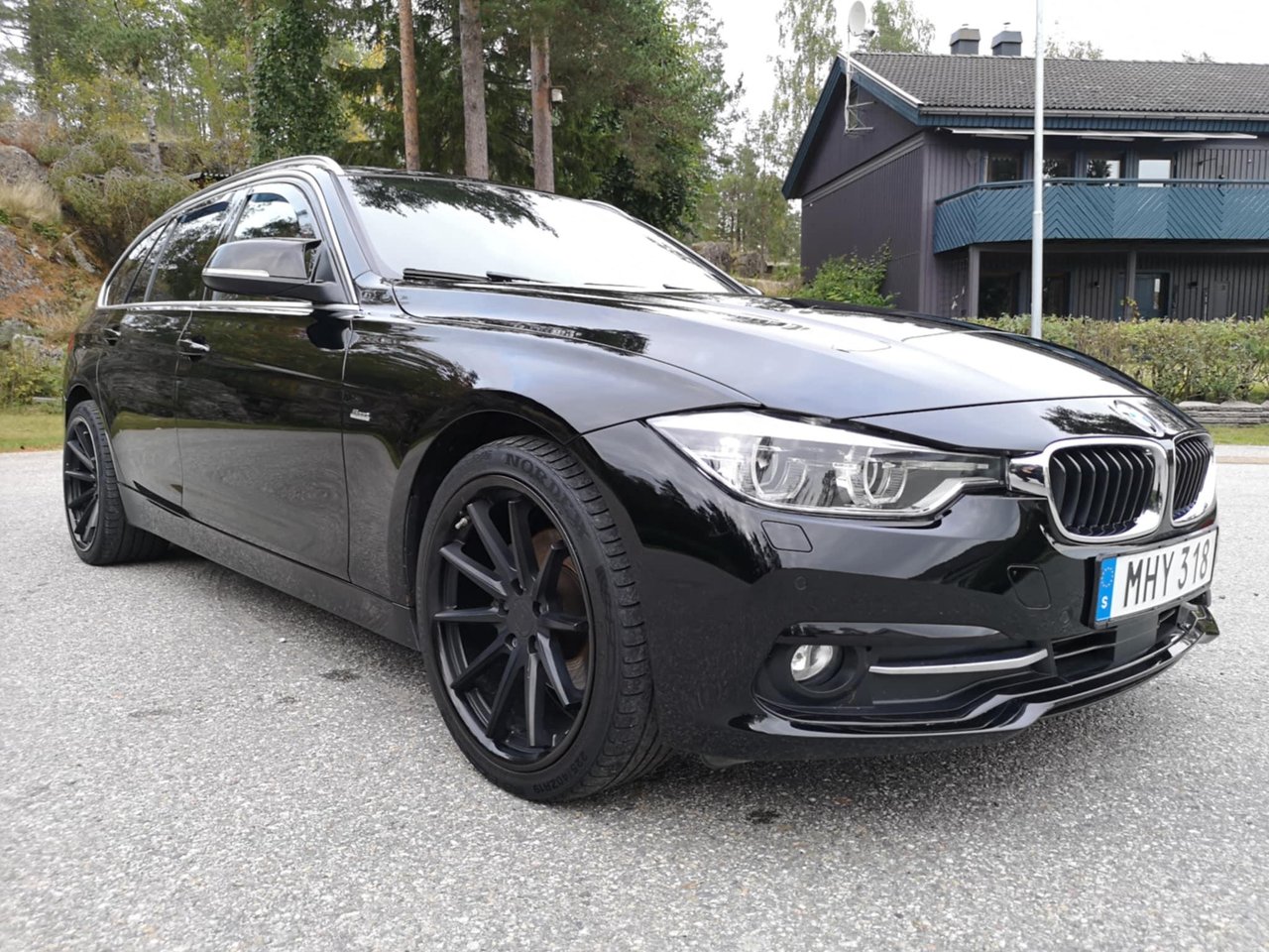 BMW 320 d xDrive Touring Step...