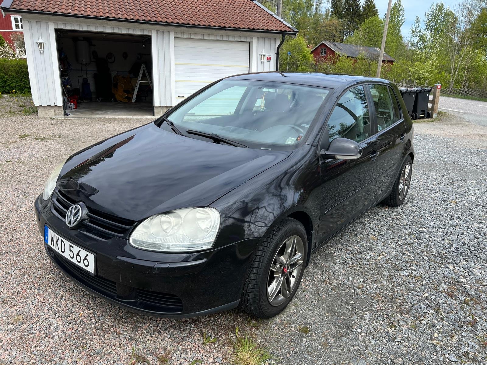 Volkswagen Golf 5-door 1.6 FSI TipTronic, 115hp, 2005