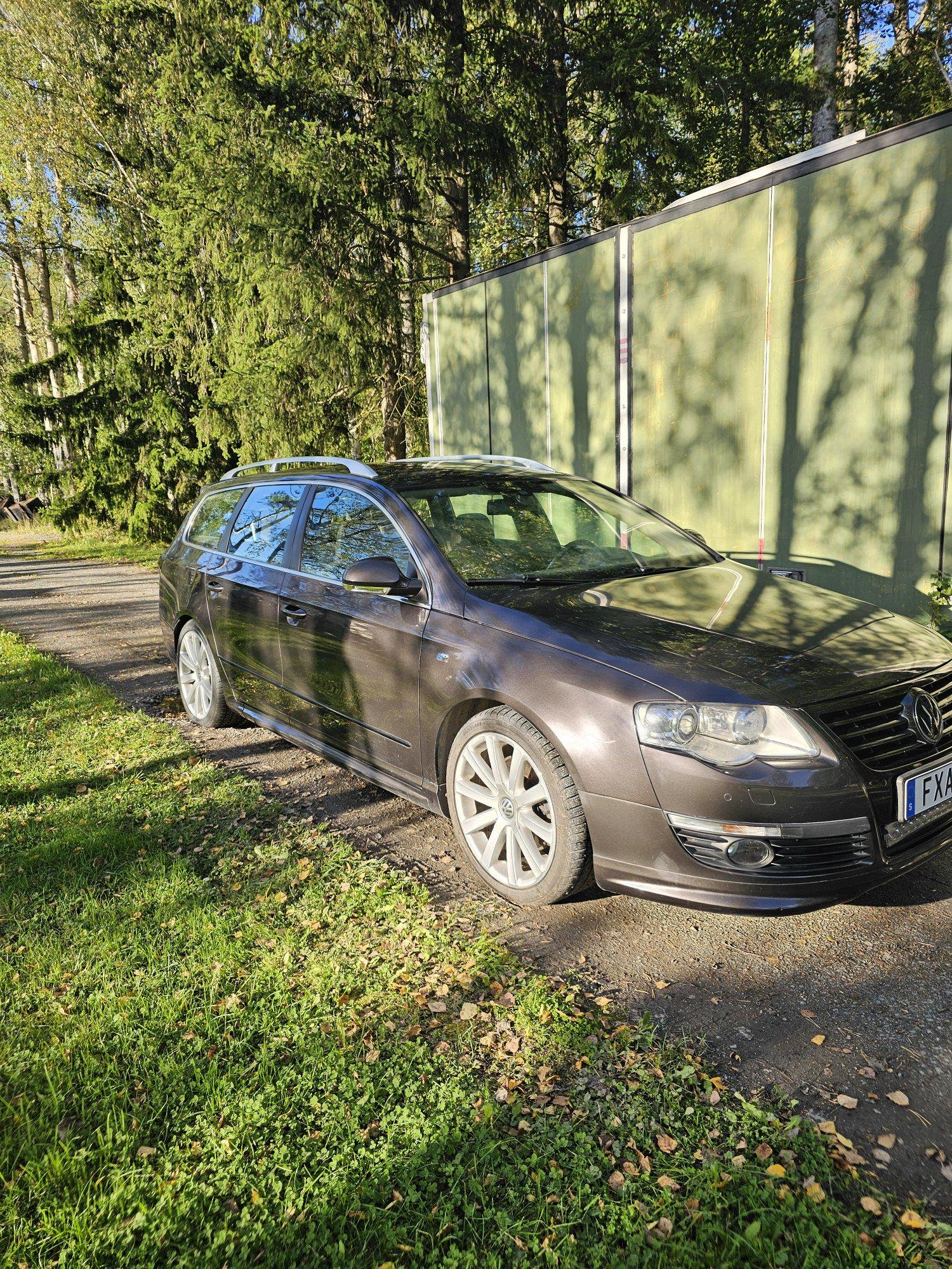 Volkswagen Passat Variant 2.0 TDI DPF 4Motion DSG sekvensiell, 6-trinn, 170ps, 2010