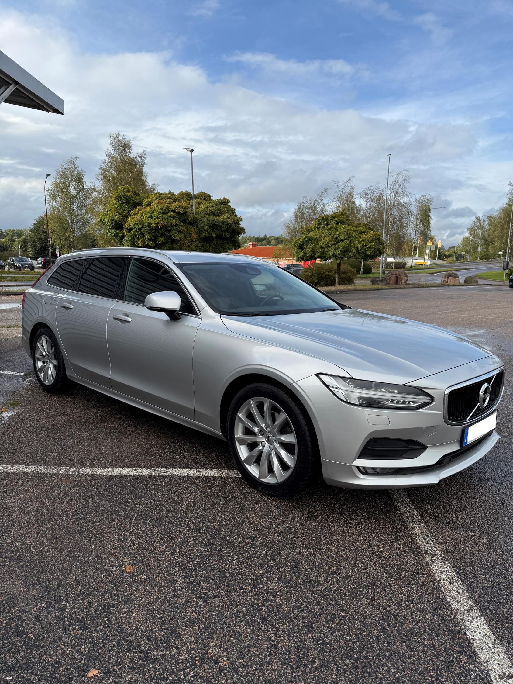 Volvo V90 D3 Geartronic, 8-trinn, 150hk, 2019
