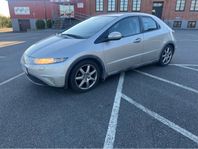 Honda Civic 5-dörrar 1.8 i-VTEC Sport Euro 4