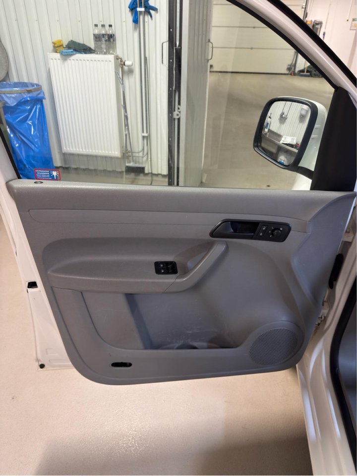 Volkswagen Caddy Maxi 2.0 EcoFuel Manuell, 109hk, 2010